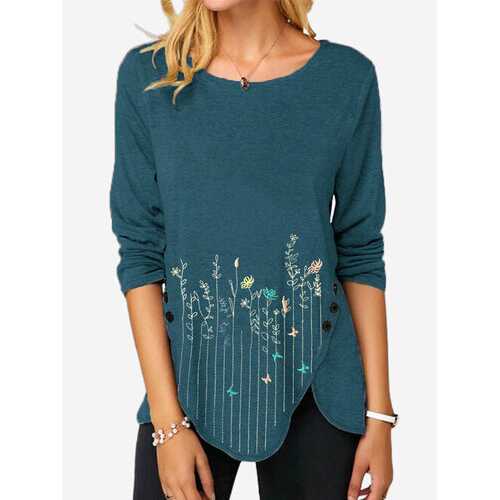 Floral Embroidery O-neck Blouse